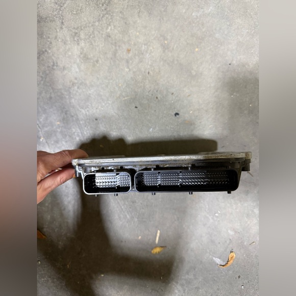 OEM Mazda ECU ECM Module Powertrain Control - Picture 3 of 3